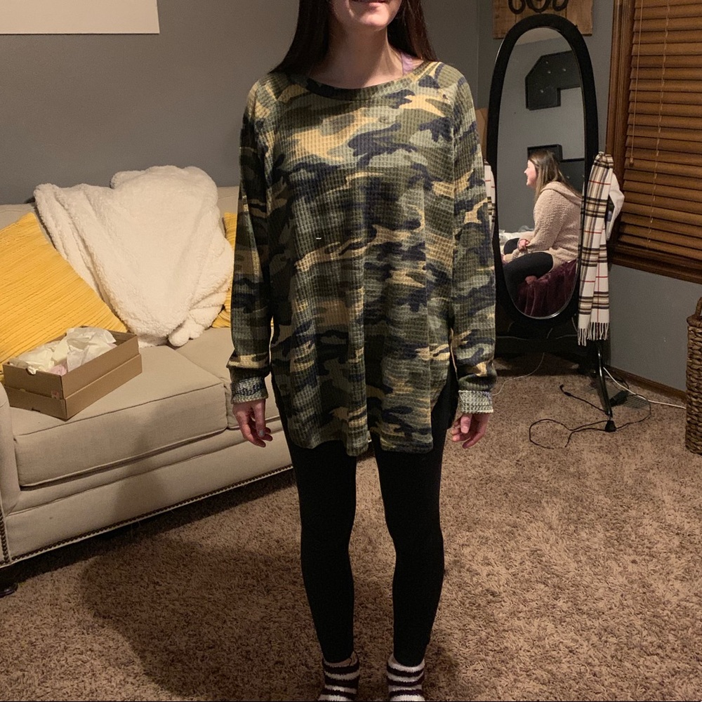 NWT - Cherish Camo Waffle Knit Top - Picture 7 of 8